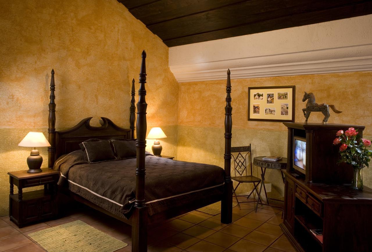 Hotel Palacio De Dona Beatriz Antigua Bagian luar foto