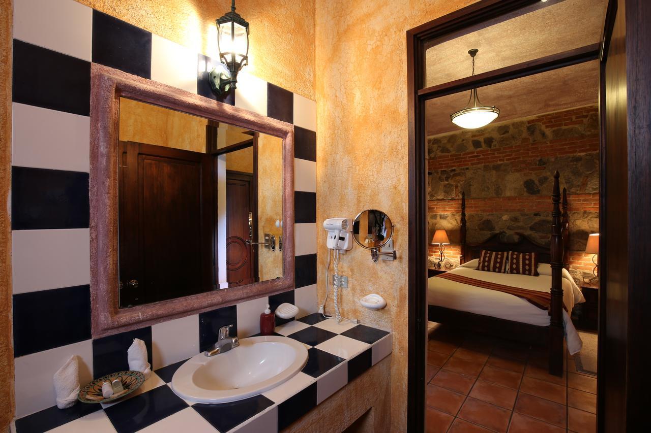 Hotel Palacio De Dona Beatriz Antigua Bagian luar foto