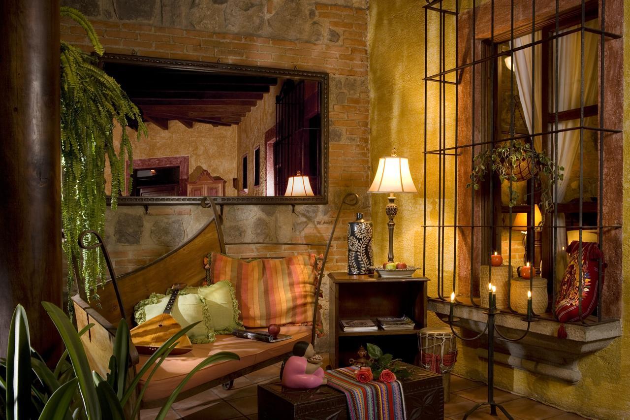 Hotel Palacio De Dona Beatriz Antigua Bagian luar foto