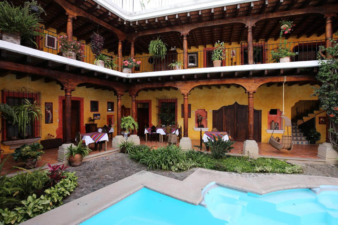 Hotel Palacio De Dona Beatriz Antigua Bagian luar foto